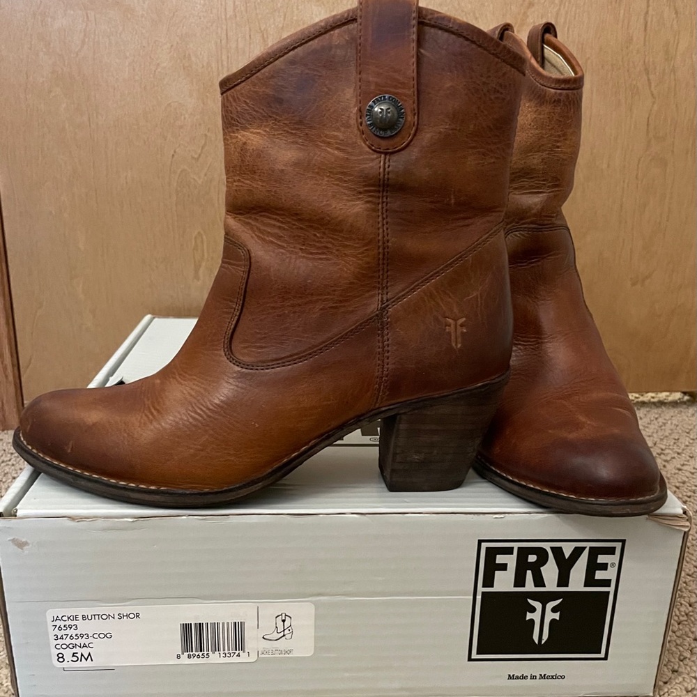Frye Jackie Button Short Boots
